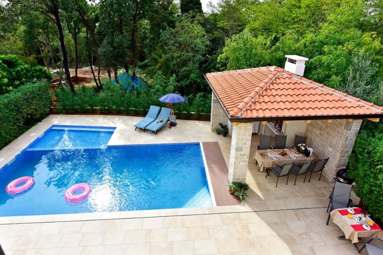 Apartments House Anna For Max 13 Persons In Porec, Pet Friendly Dış mekan fotoğraf
